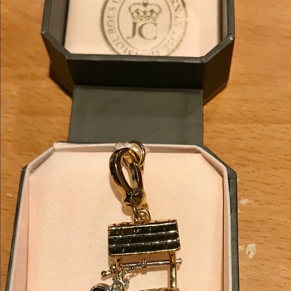 Juicy Couture charm Wishing Well in box - Picture 8 of 10